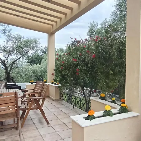 Elli Villa Liménasz